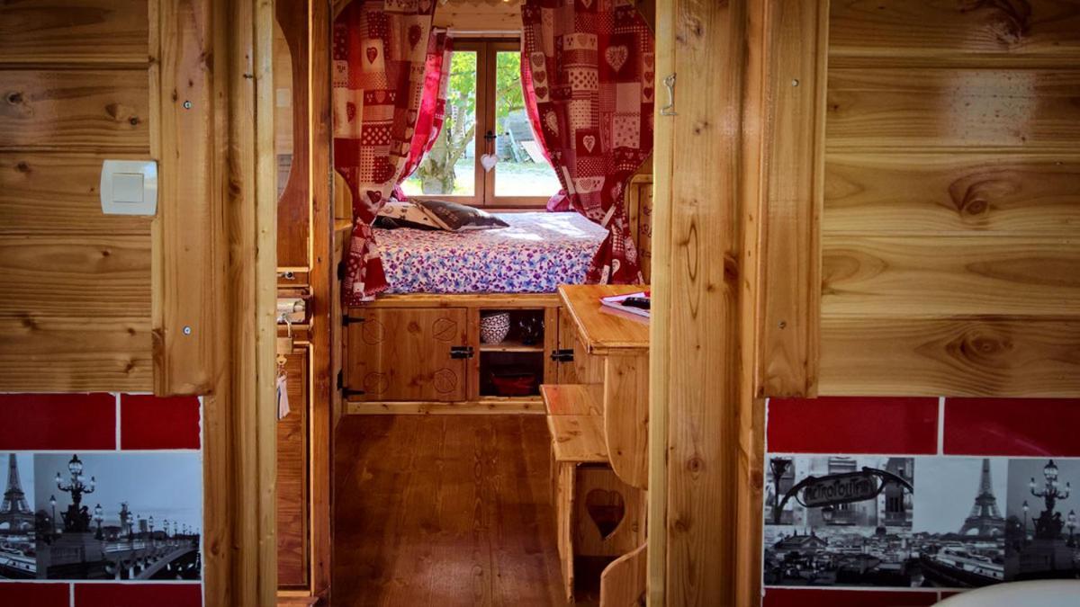 Roulottes Au Pied Du Vercors Saint-Jean-en-Royans Ngoại thất bức ảnh